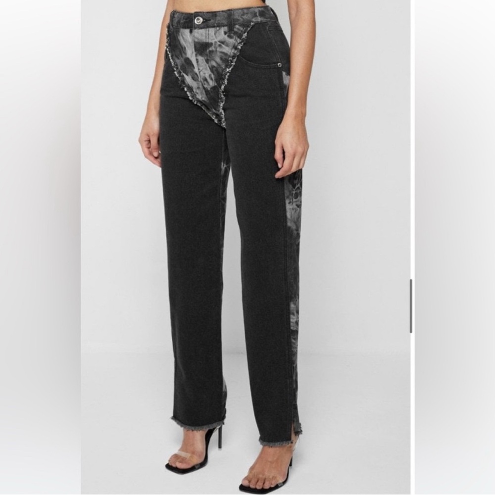 Maniere De Voir Black and Gray Women Jeans